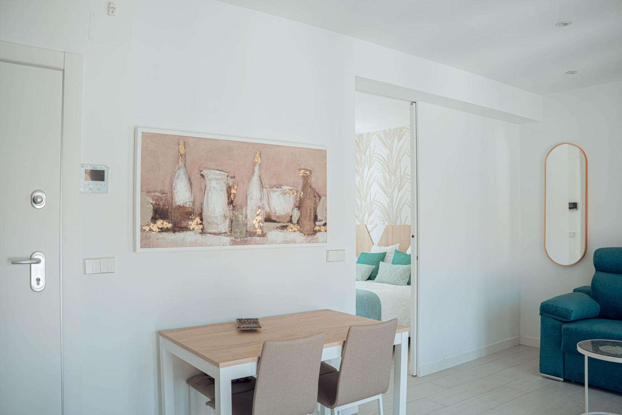 Apartamentos La Moneda Burgos Luaran gambar